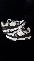Louis Vuitton Trainers Size 3LV (6.5-7w)