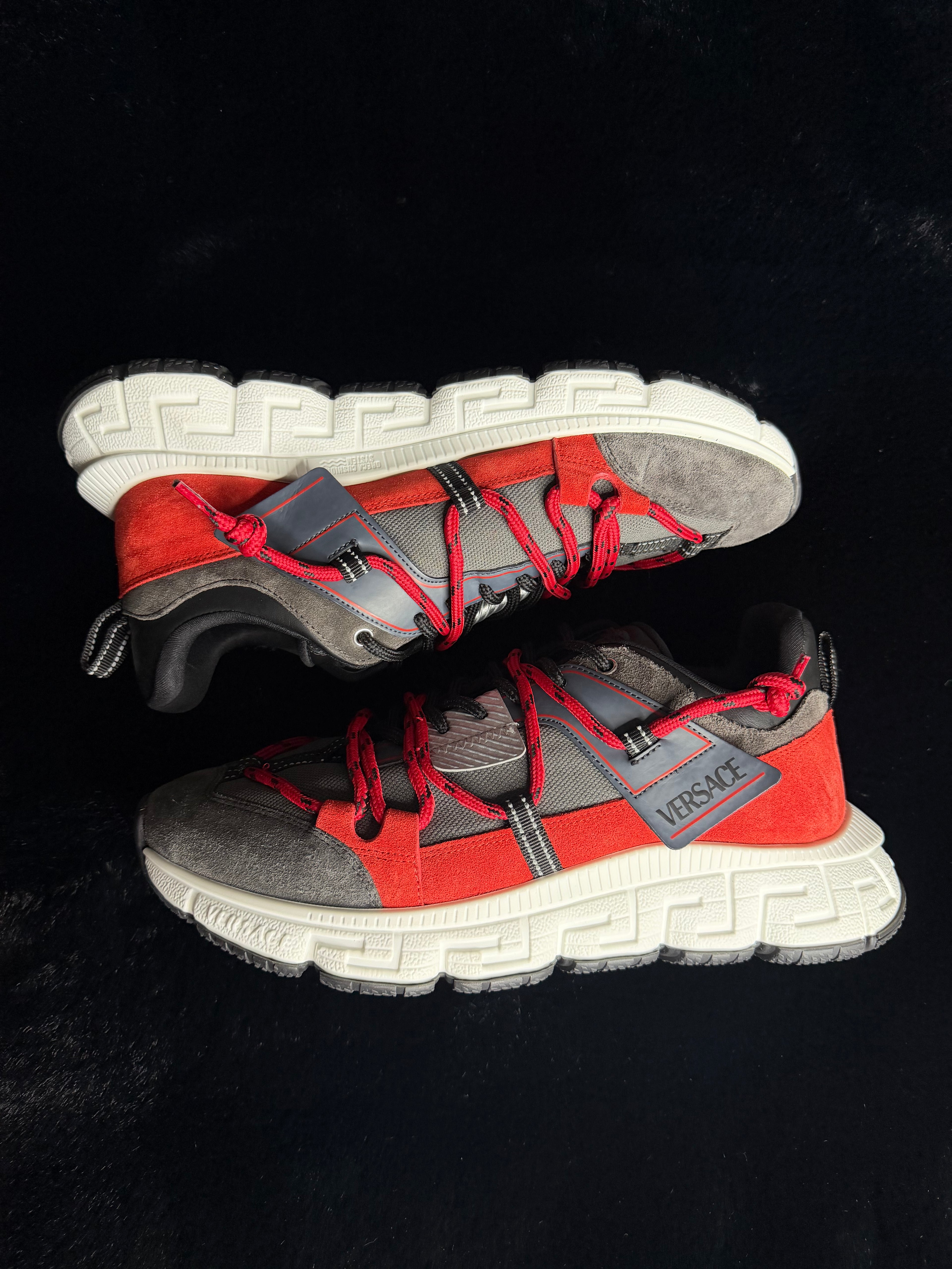 Versace Trigreca V2 Size 43,45,46