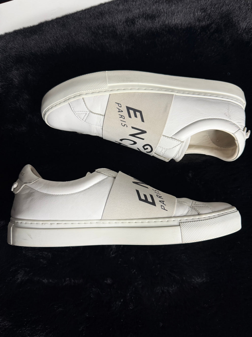 Givenchy white Sneakers Size 41