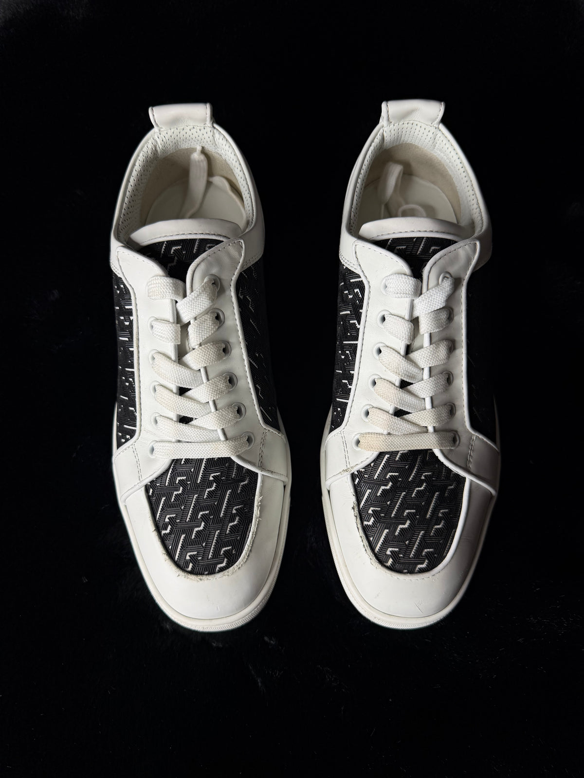 Christian Louboutin Low Size 43