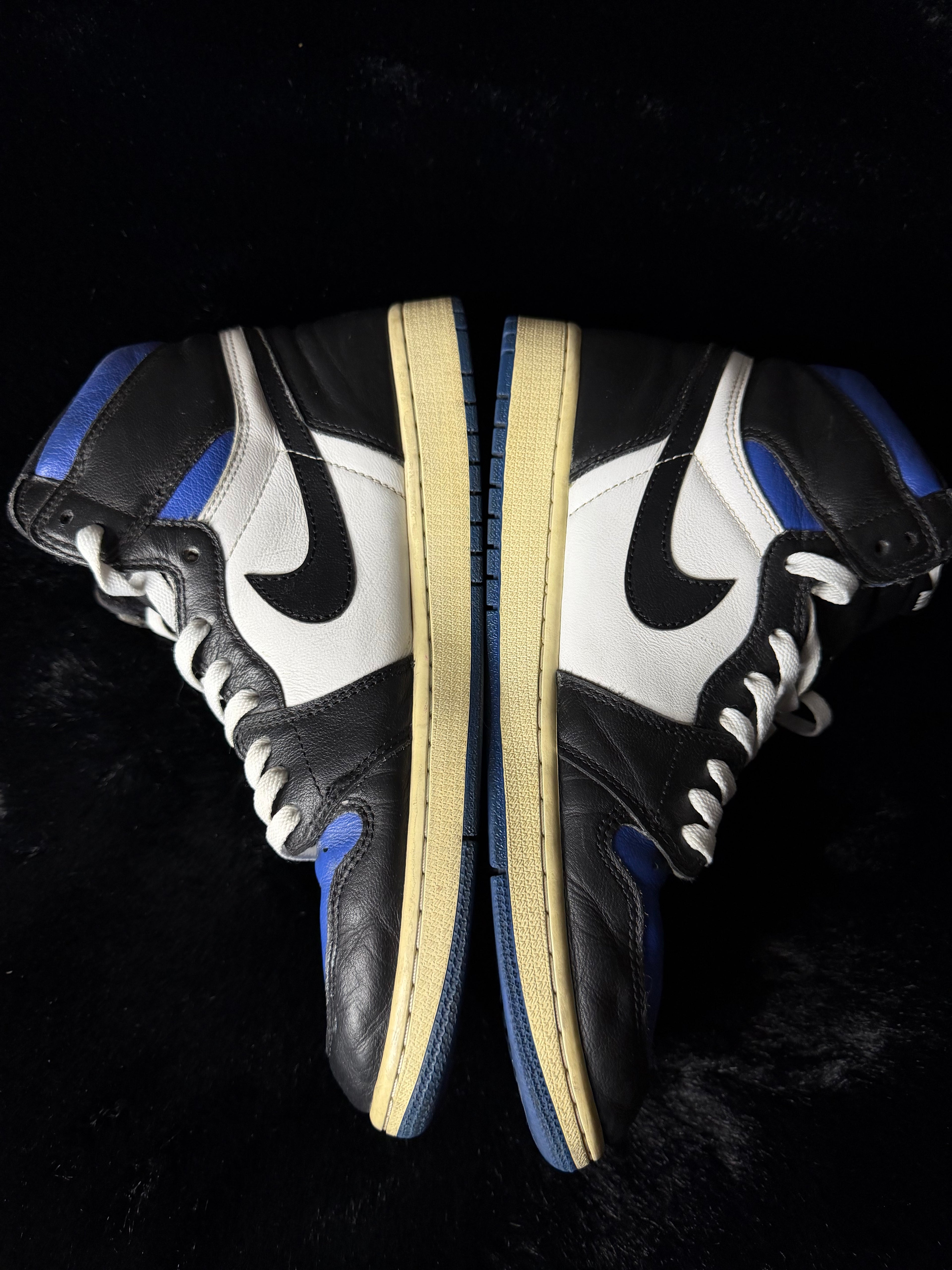 Jordan 1 royal toe size 11