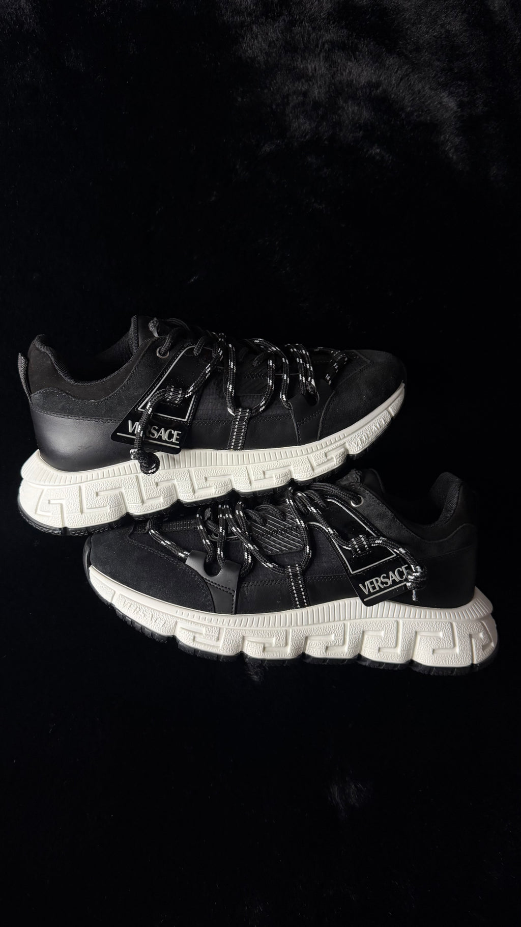 Versace Trigreca V2 Size 40