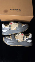Burberry ramsey Size 45