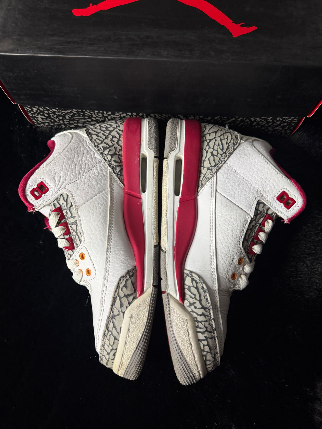 Jordan 3 cardinal size 4.5