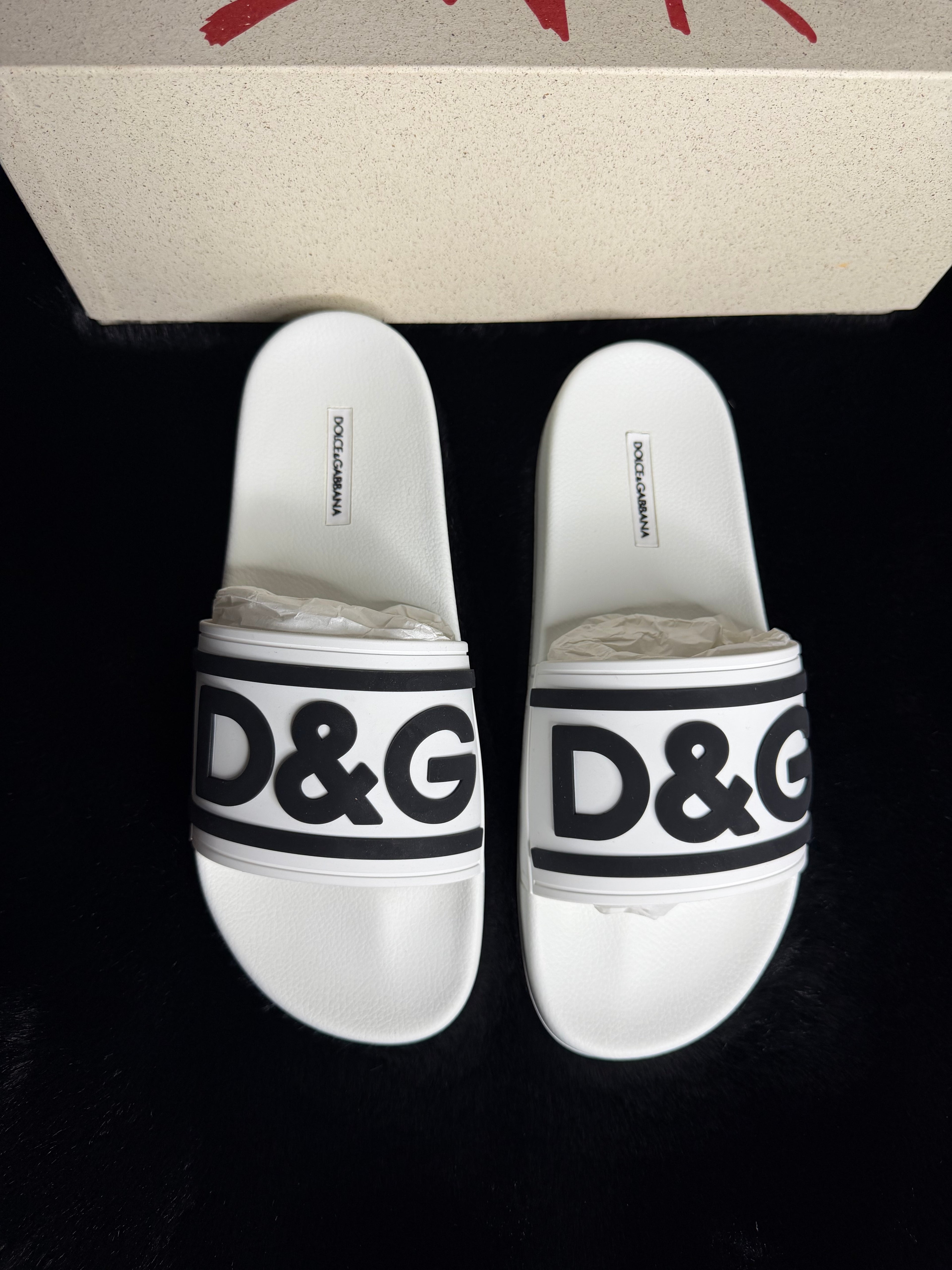 Dolce & Gabbana Slides Men Size 41