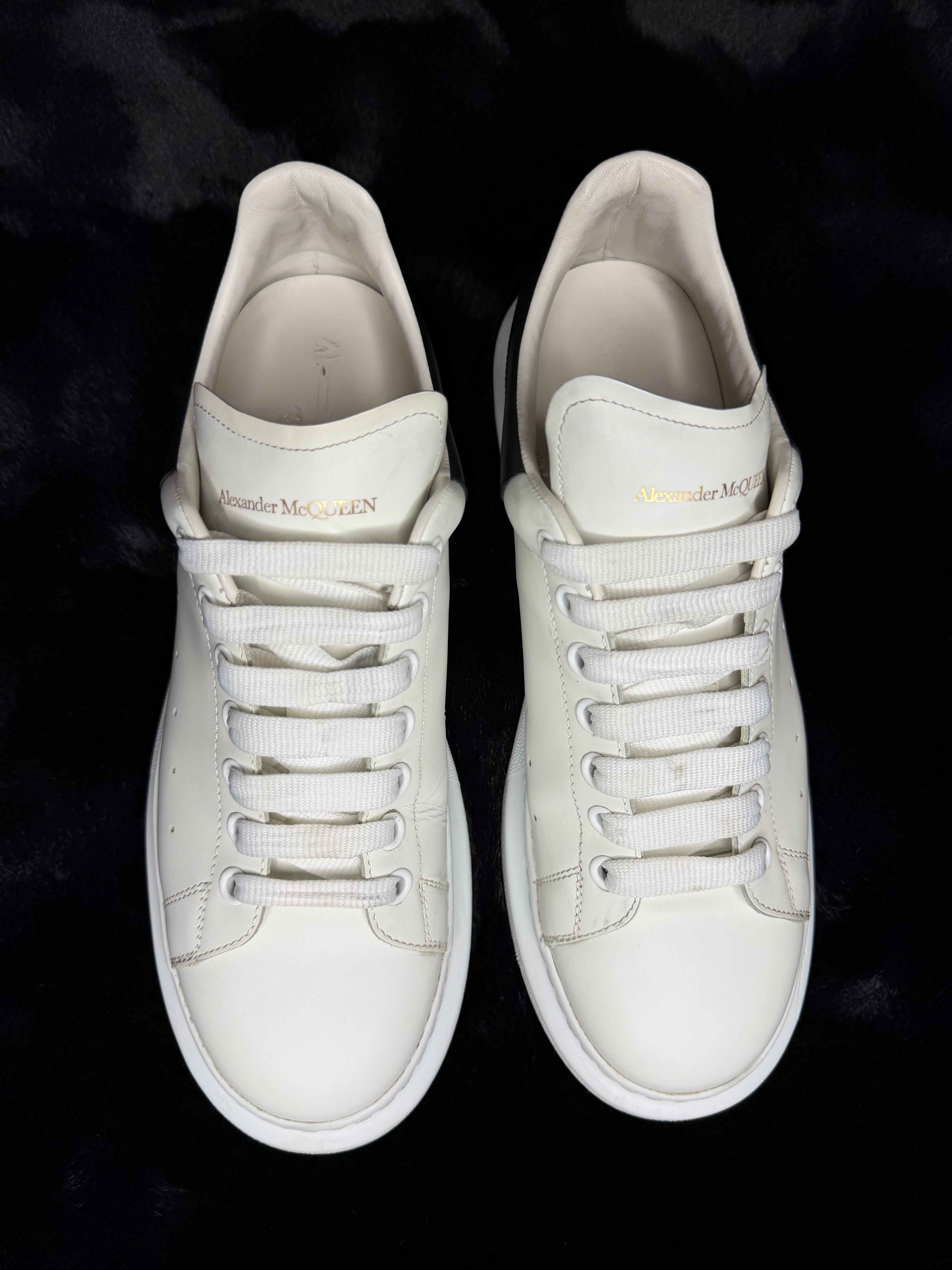 Alexander mcqueen White Black Size 45