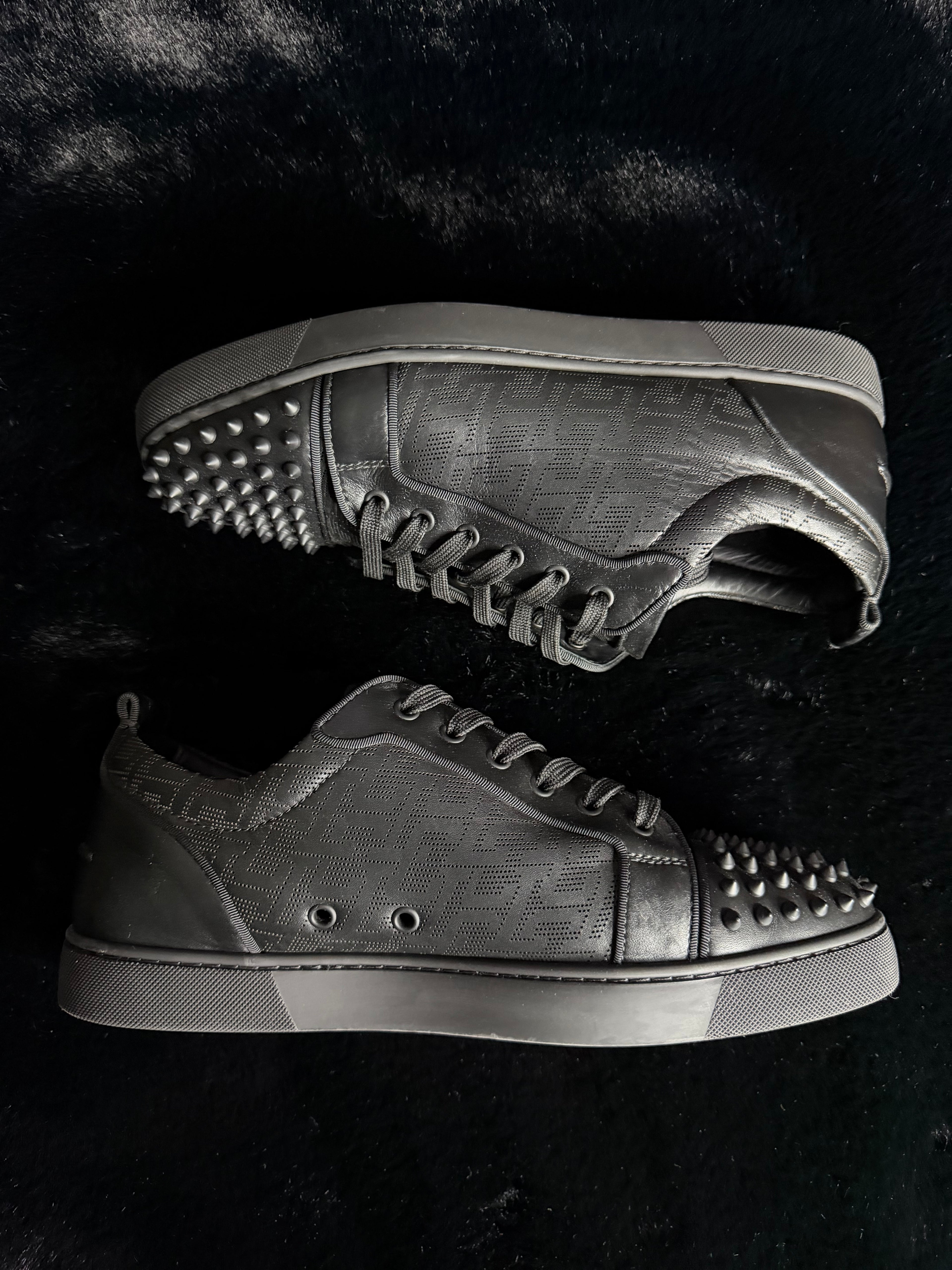 Christian Louboutin Black Spike Size 45