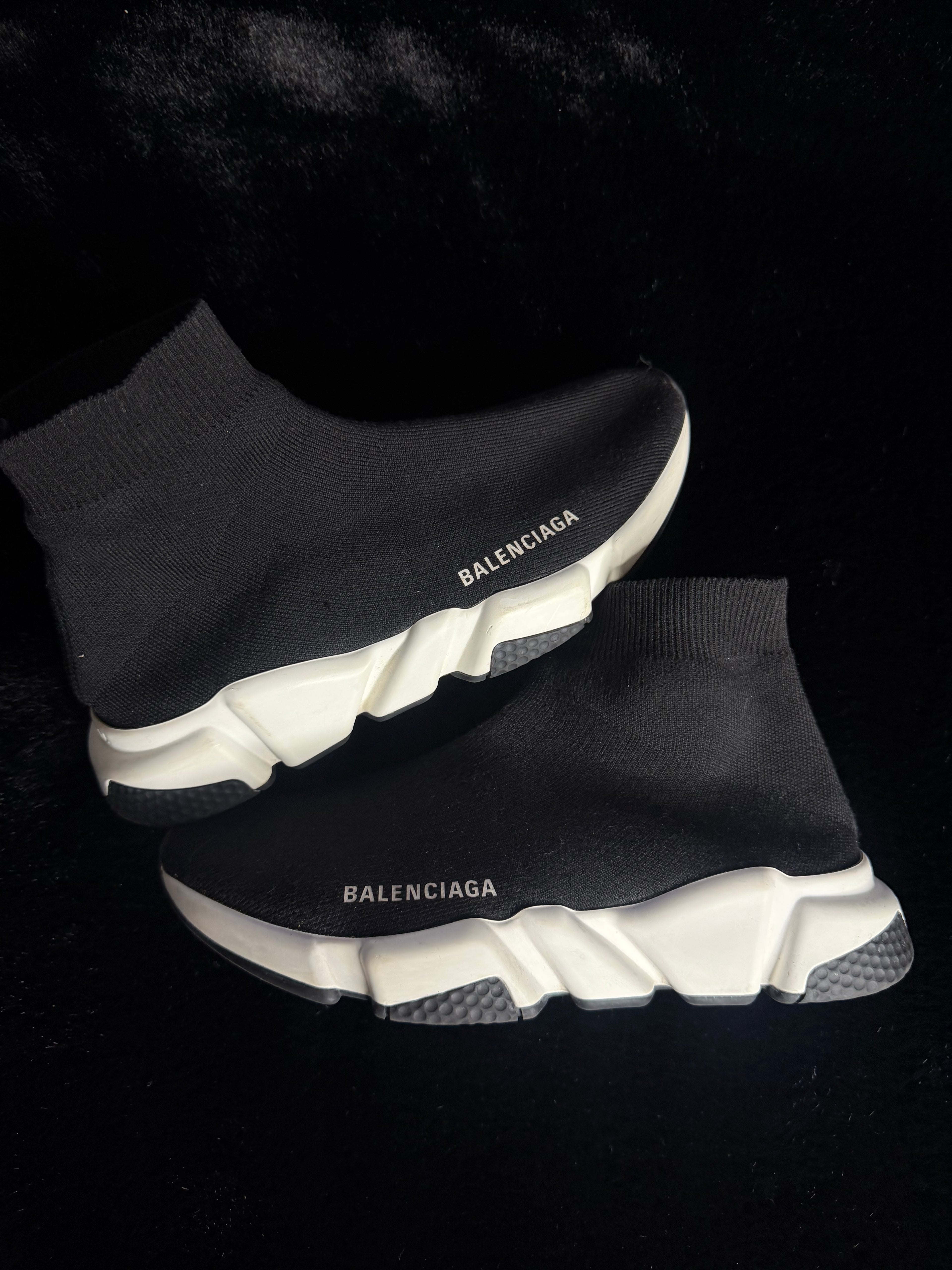 Balenciaga Speed Black/White Size 39