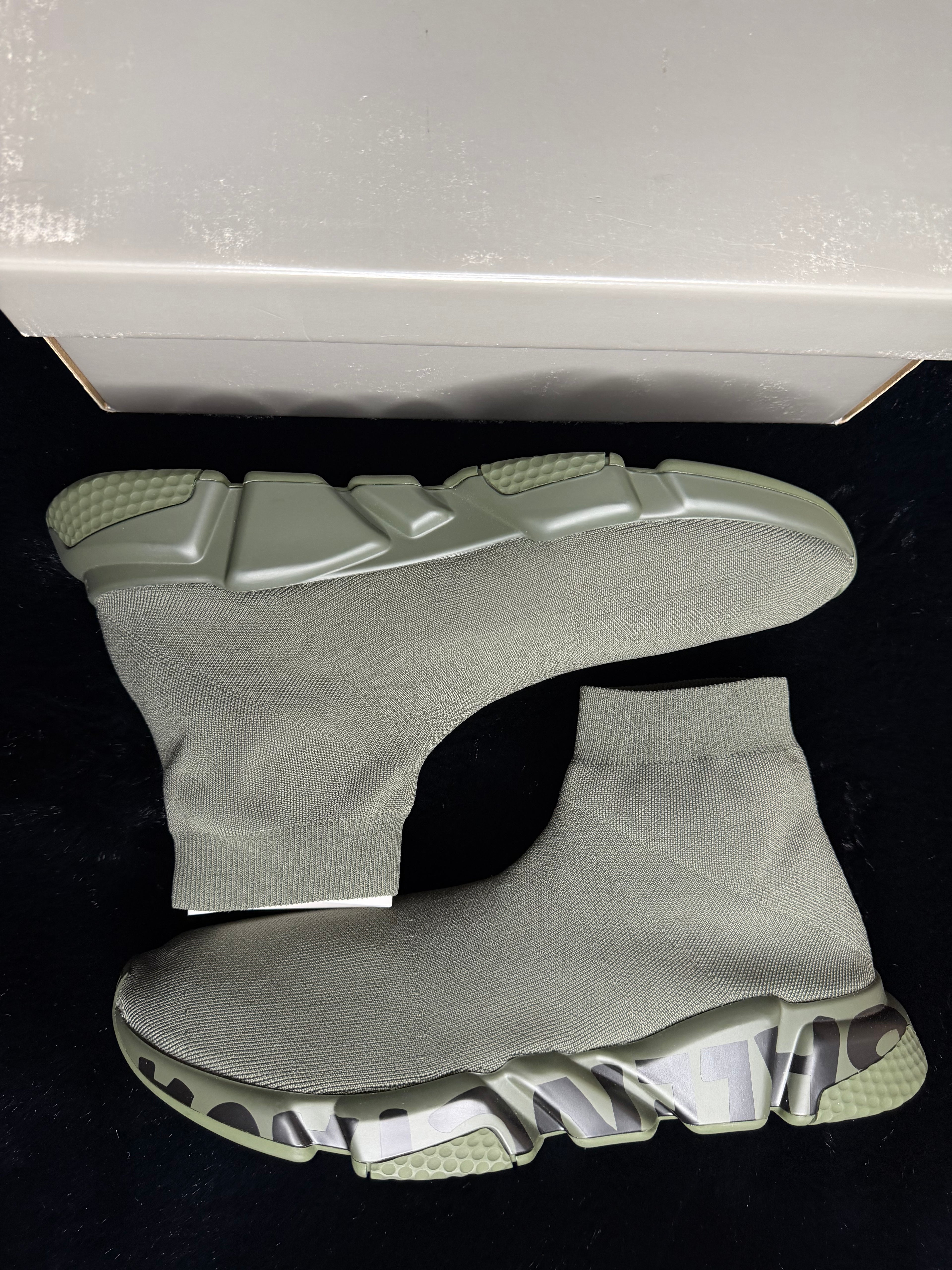 Balenciaga Speed Graffiti Green Size 47,48