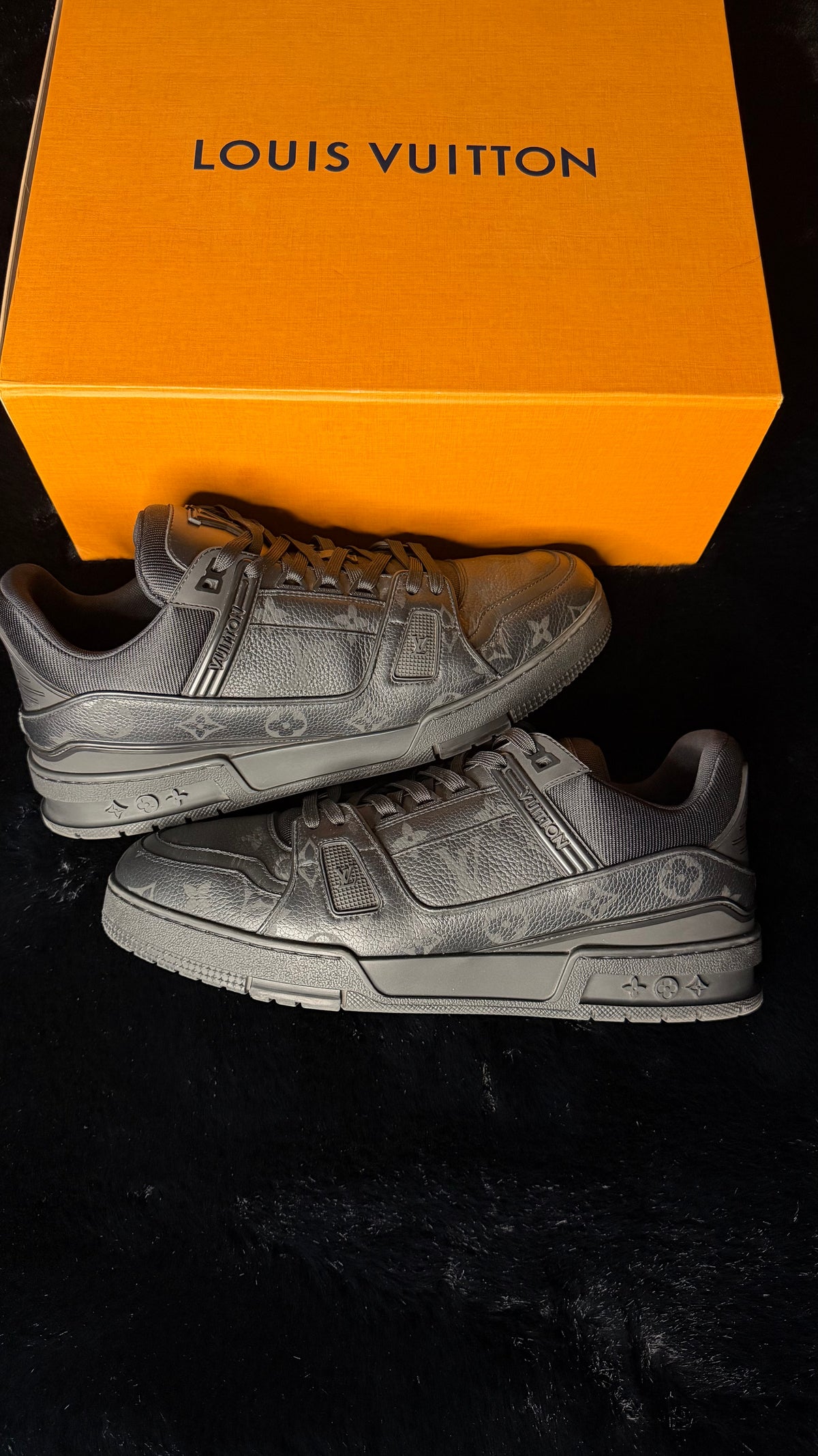 Louis Vuitton Trainers Size 10LV (11.5-12m)