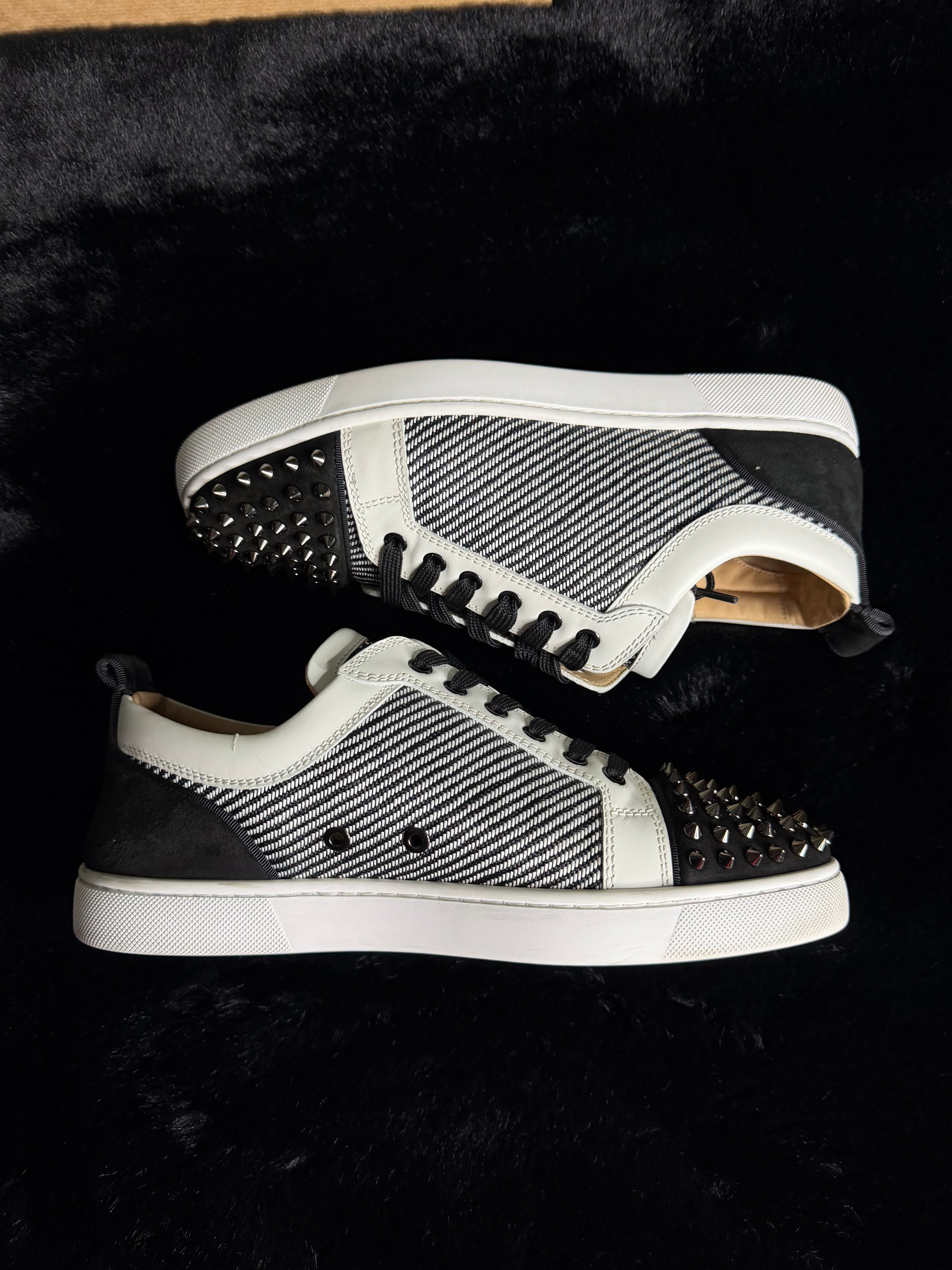Christian Louboutin White/Black Size 41