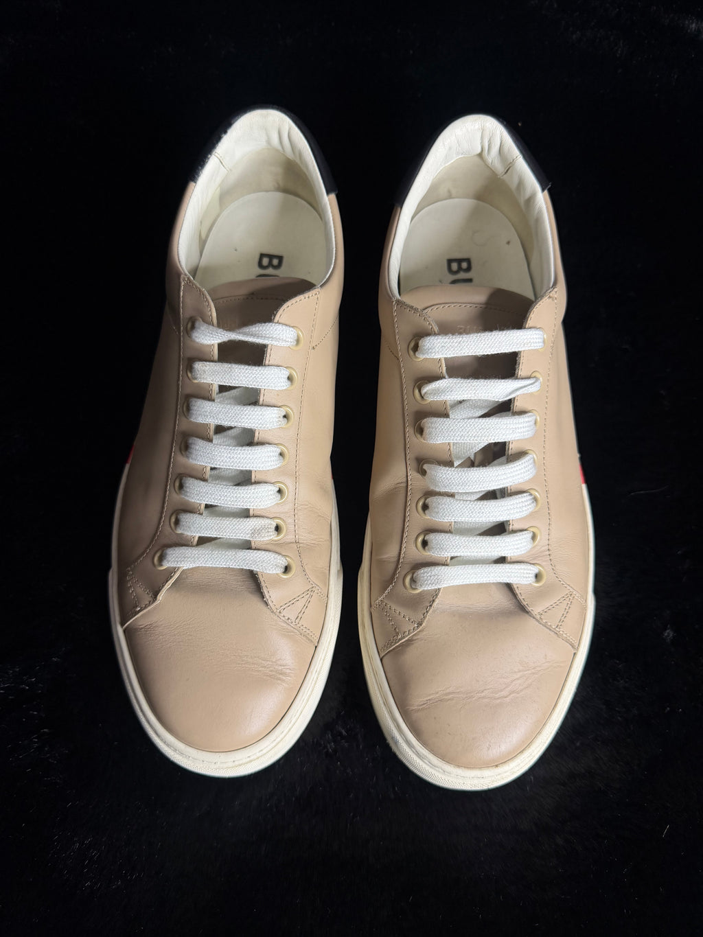 Burberry Rangleton Size 43