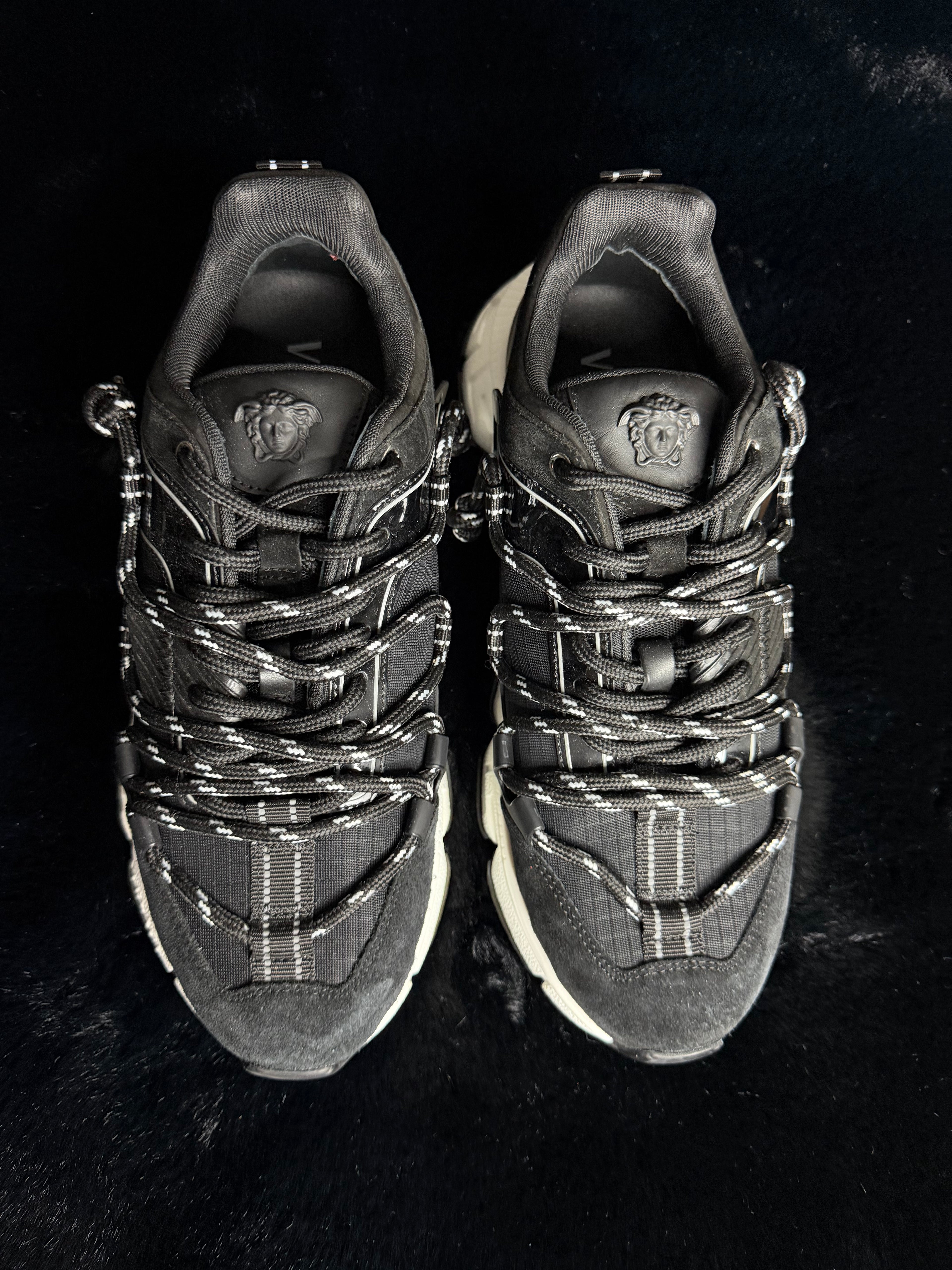 Versace Trigreca V2 Size 40