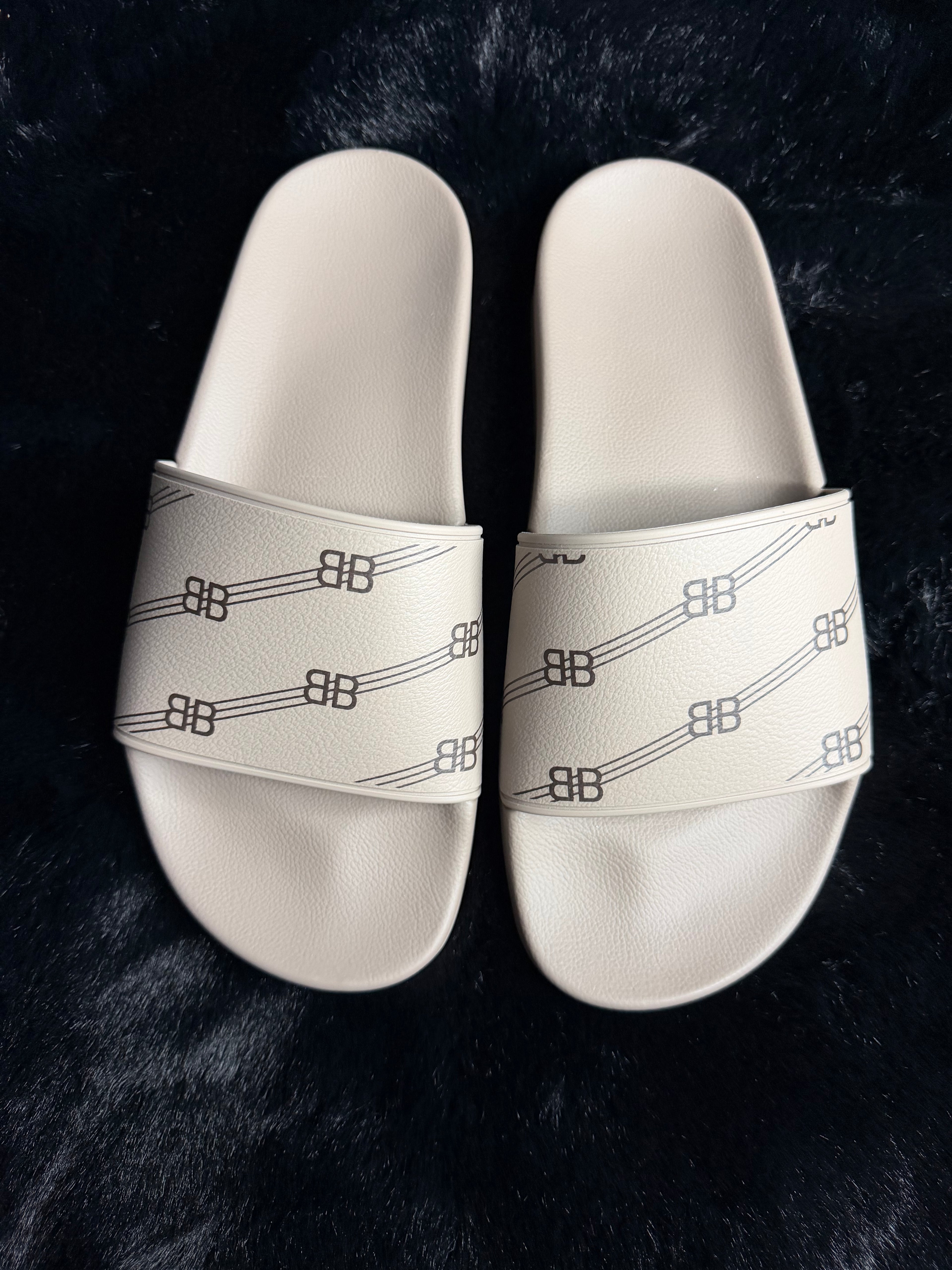 Balenciaga Slides Size 41