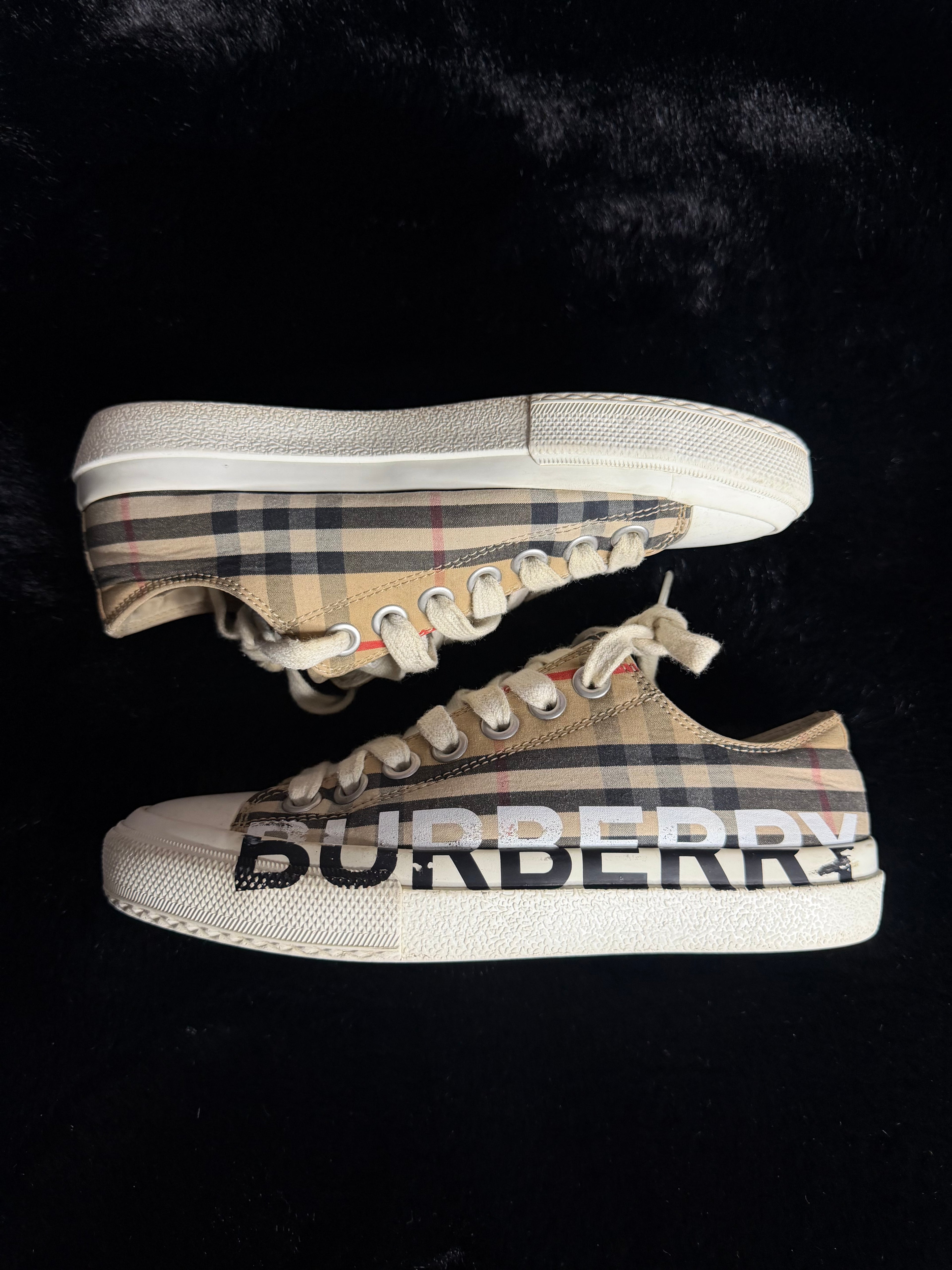 Burberry Check Sneakers Size 35.5