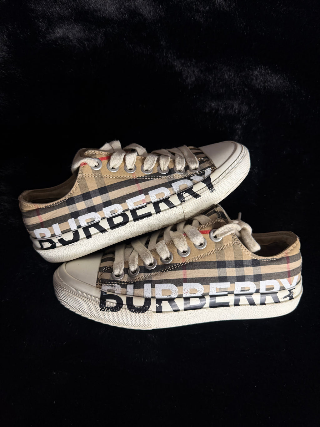 Burberry Check Sneakers Size 35.5