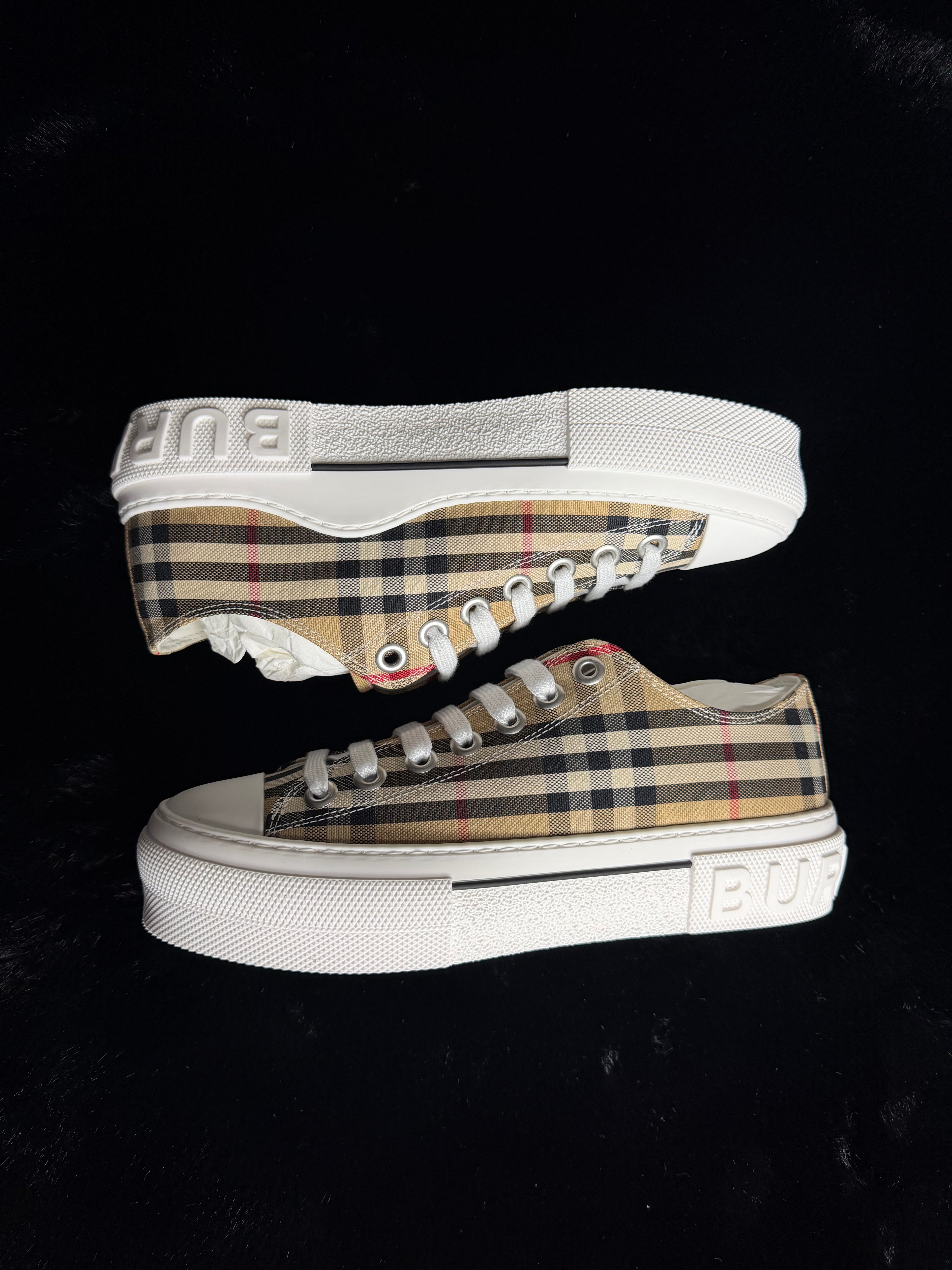 Burberry Jack Vintage Check size 38.5