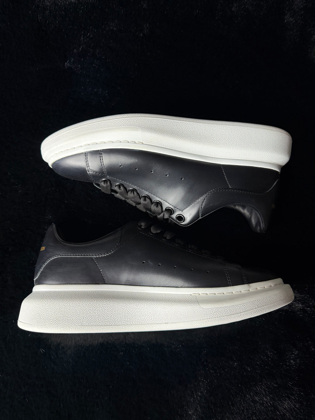 Alexander Mcqueen Black Size 40