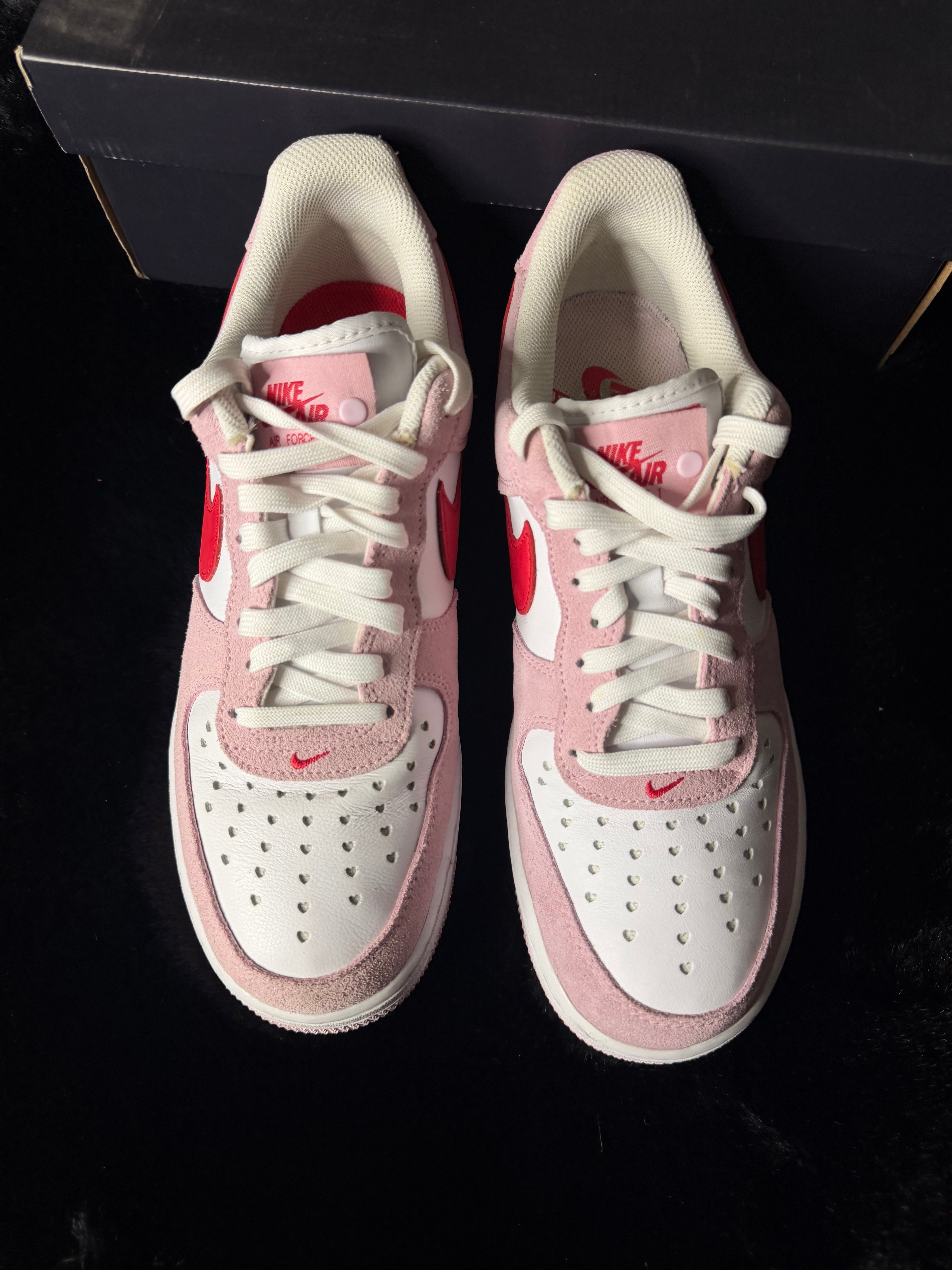 Nike af1 valentine size 9