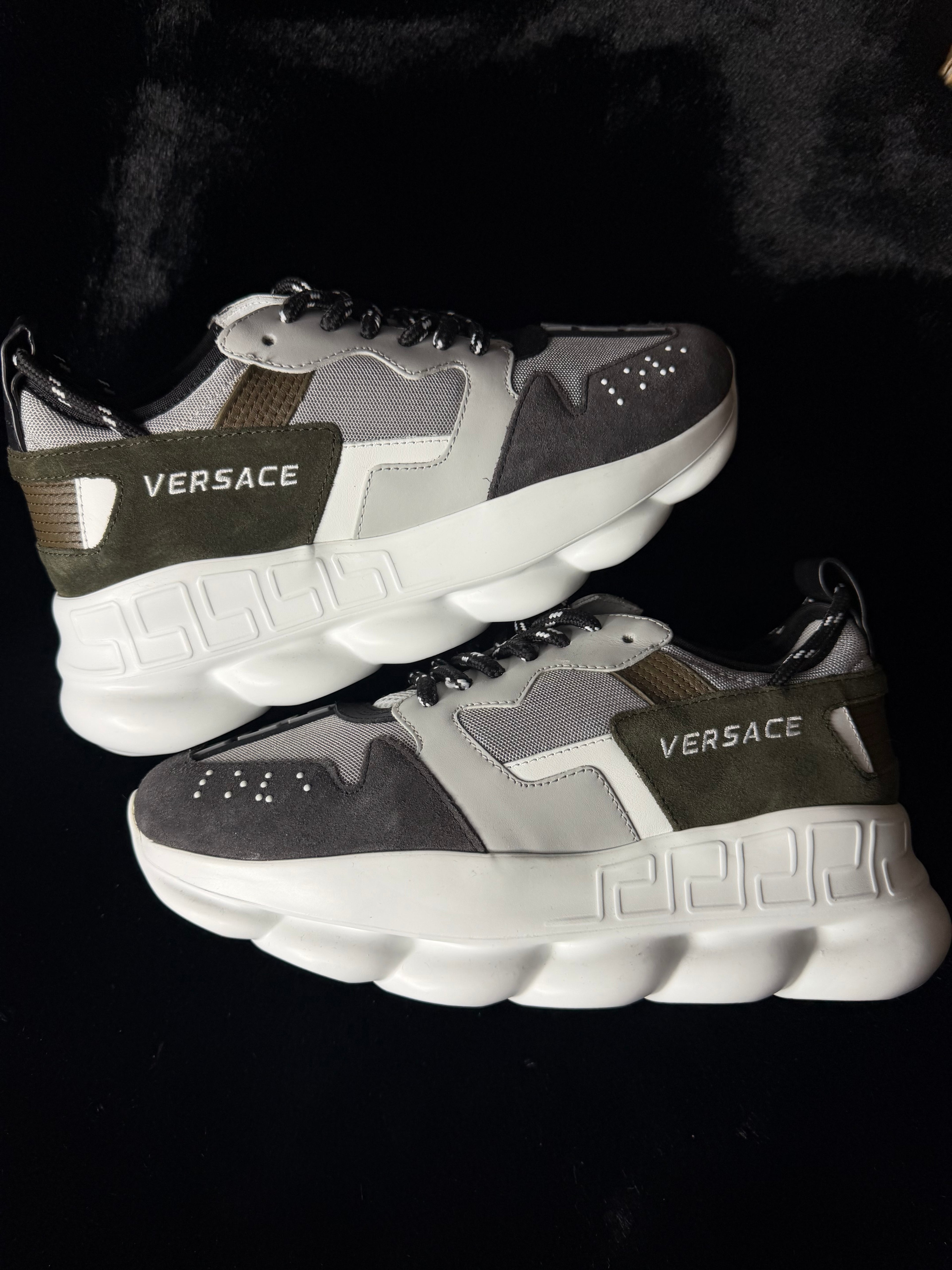 Versace Chainreacts Size 40
