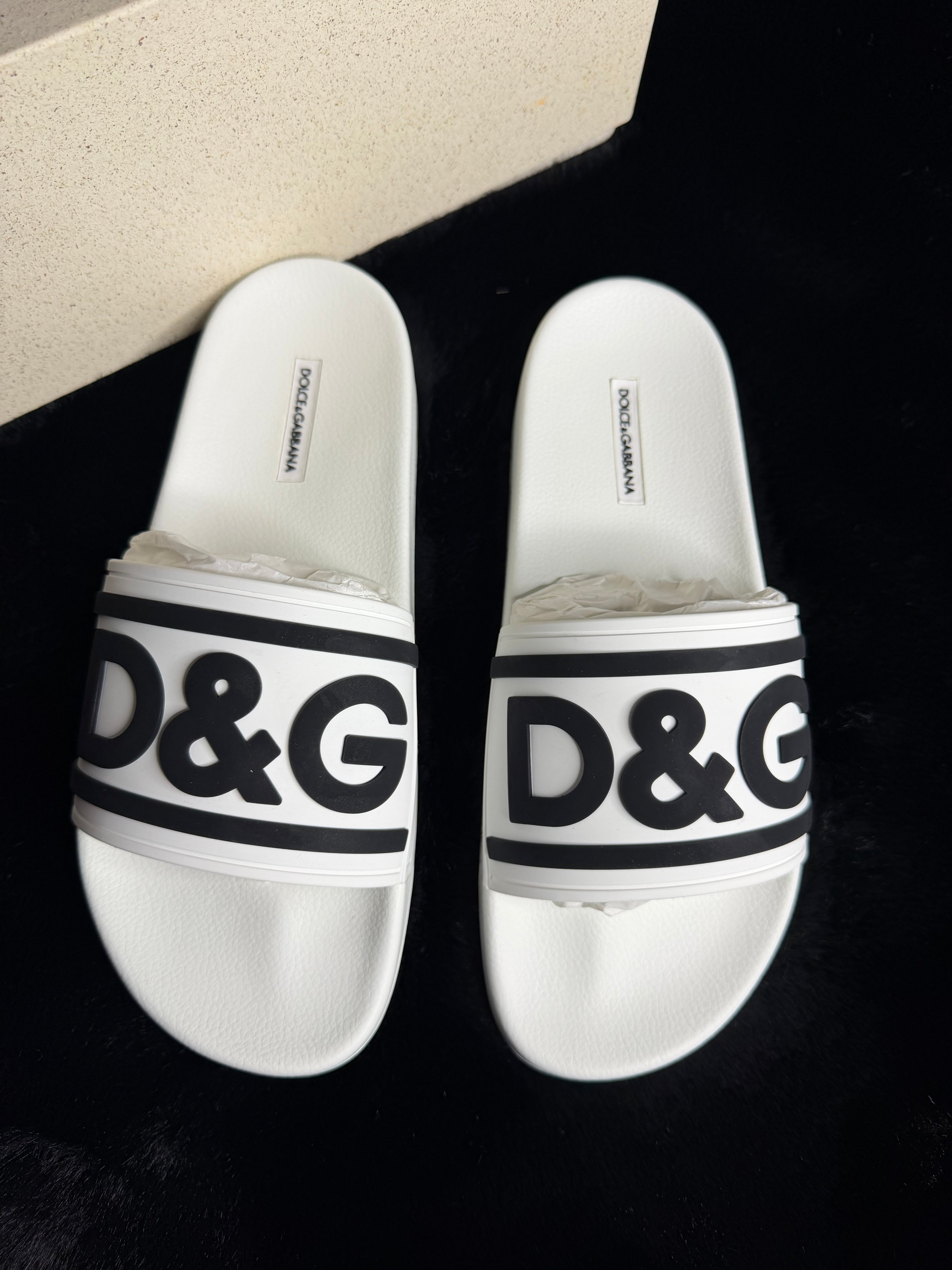Dolce & Gabbana Slides Men Size 41