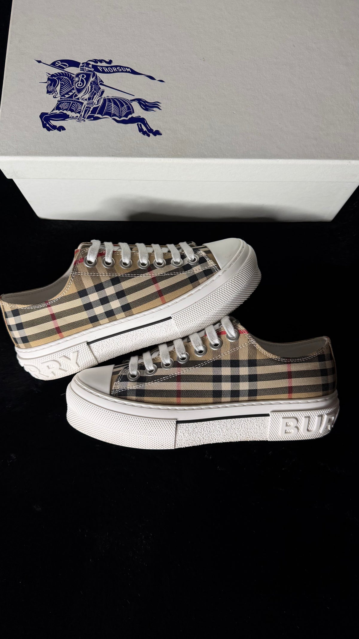 Burberry Chuck Sneaker Size 38