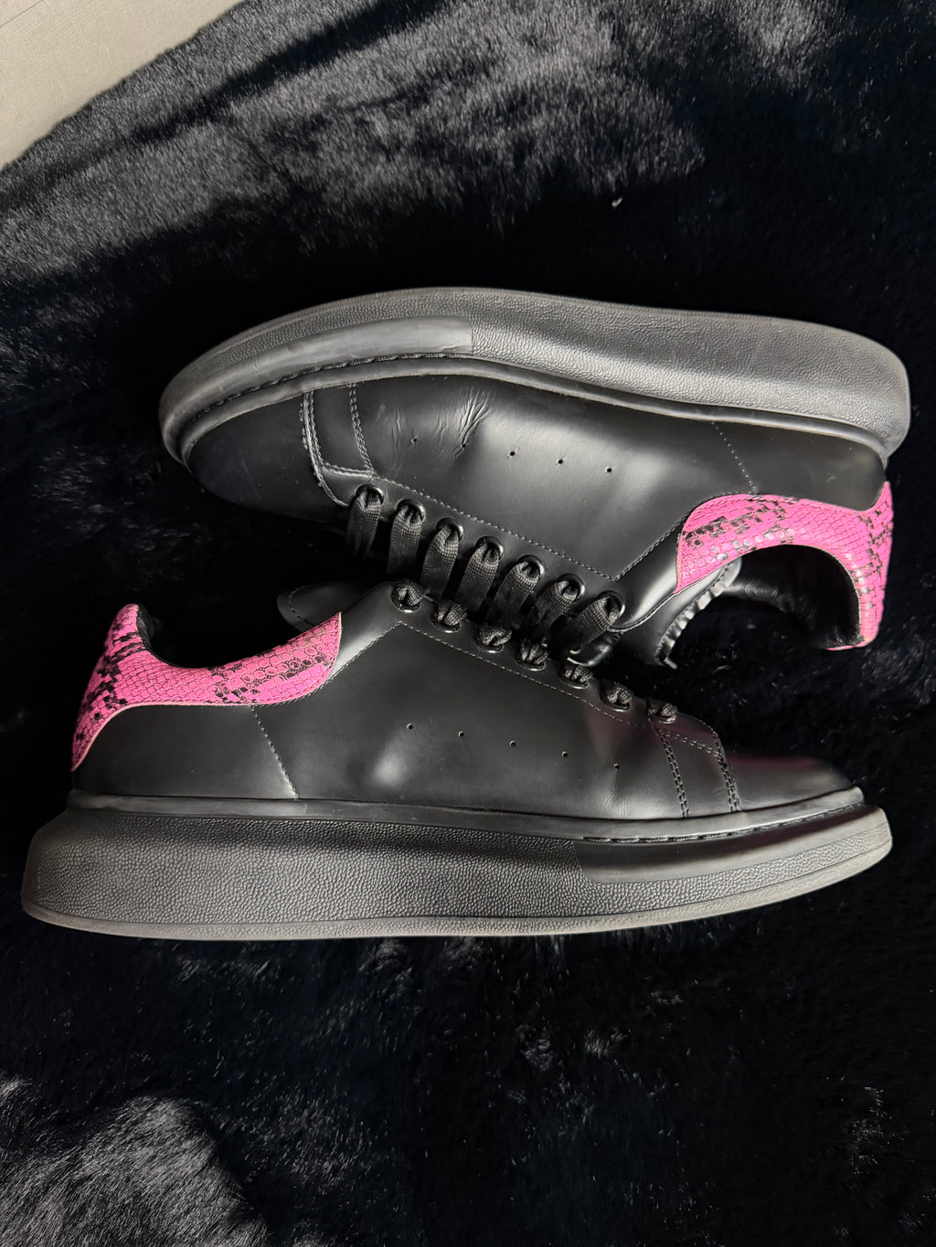 Alexander Mcqueen Black Snakeskin Size 44