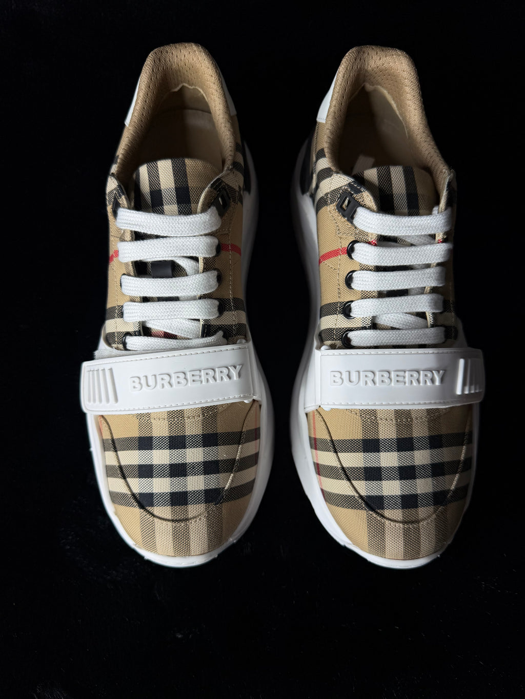 Burberry Ramsey Size 40