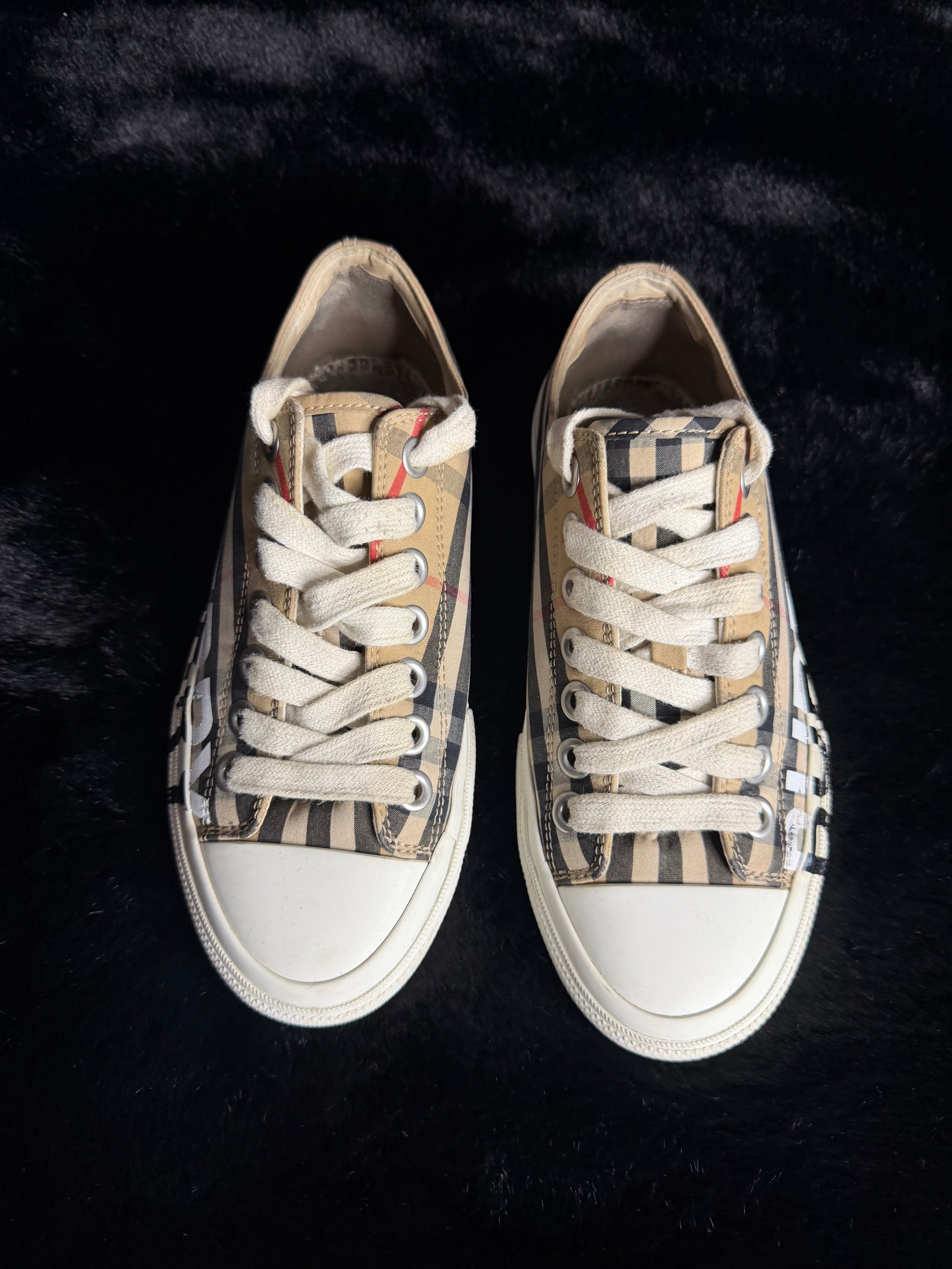 Burberry Check Sneakers Size 35.5
