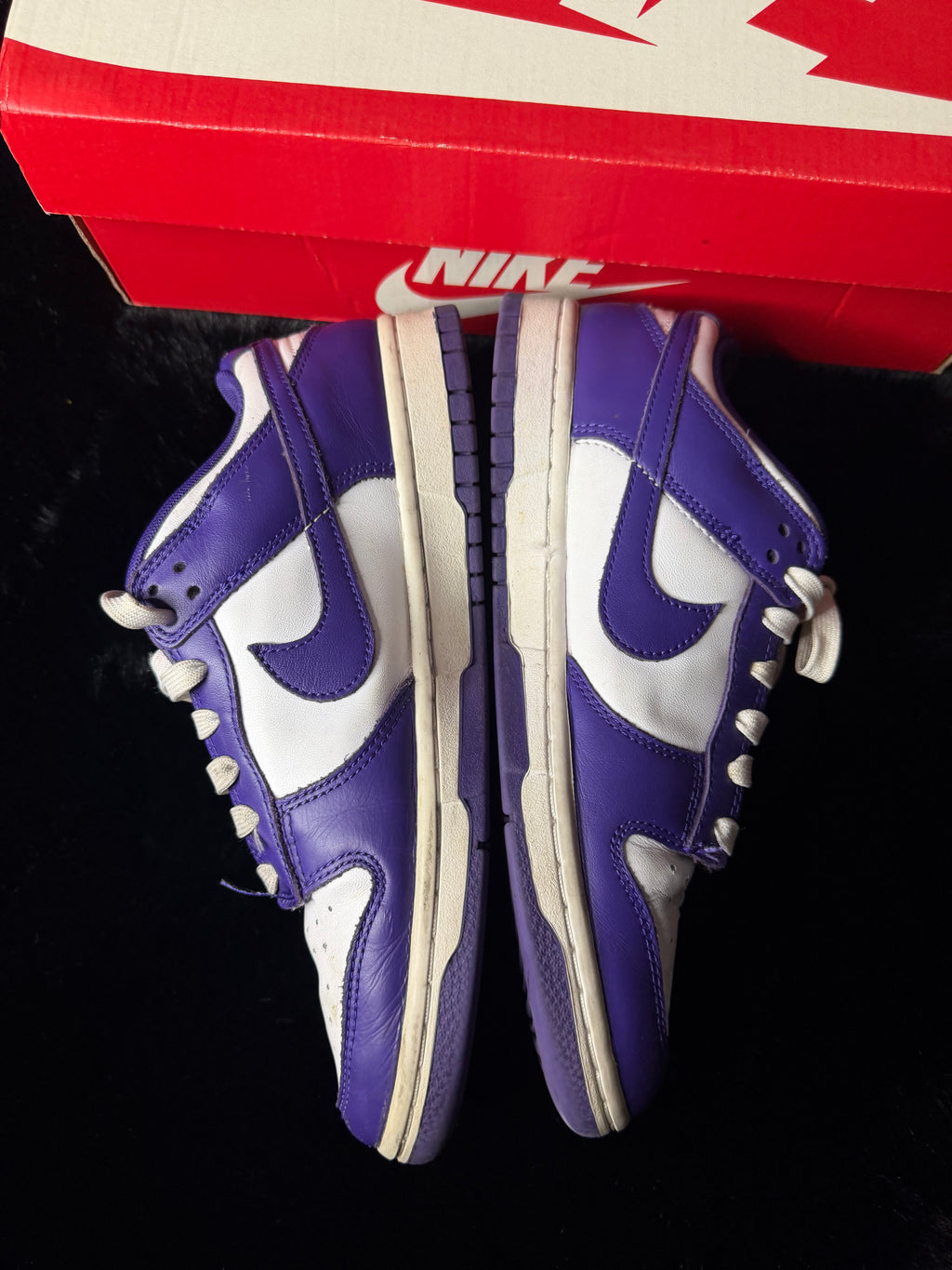 Nike dunk court purple size 7.5