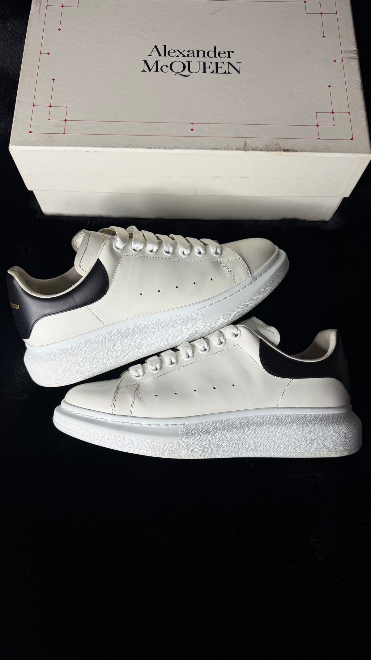 Alexander Mcqueen White/Black Size 43 & 45